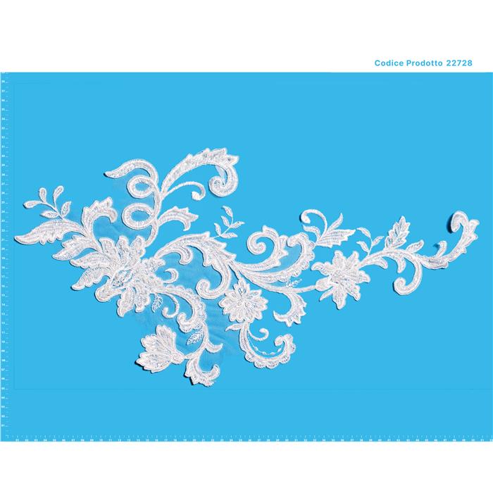 APPLICAZIONE RICAMATA AC.22728.302.01